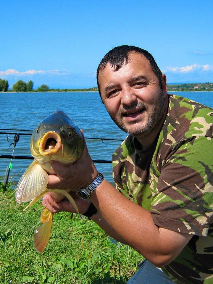 CONCURS LIKE-URI  - VOT PE FACEBOOK  - Teodor Dragan
teo44